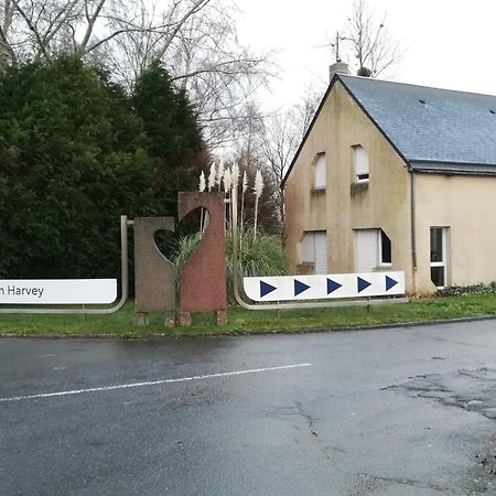Gite De L'Etang Des Sarcelles Saint-Martin-d’Aubigny Kültér fotó